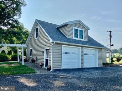 637 Overlys Grove Rd, New Holland, PA 17557 - photo 5