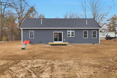 225 Kendall St, Franklin, NH 03235 - photo 2