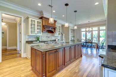 Kitchen and Breakfast Area