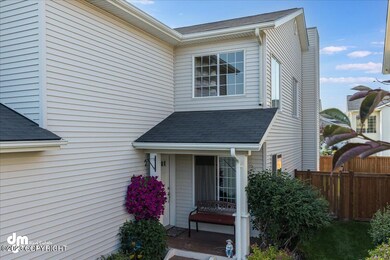 02-Exterior Front-DW-2964