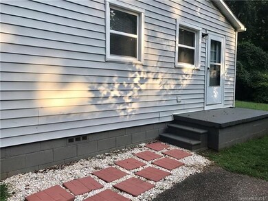 119 Classic Ln, Statesville, NC 28625 - photo 3