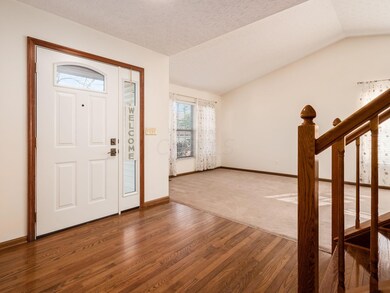 Entry/Foyer