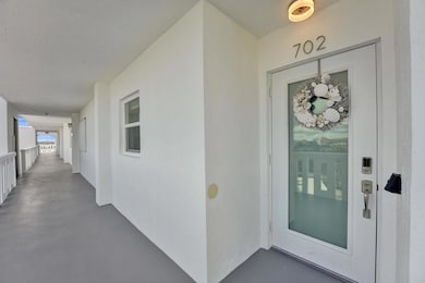 231 E Lantana Rd unit 702, Lantana, FL 33462 - photo 2