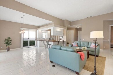 007-7169DeerPointLn-WestPalmBeach-FL-sma