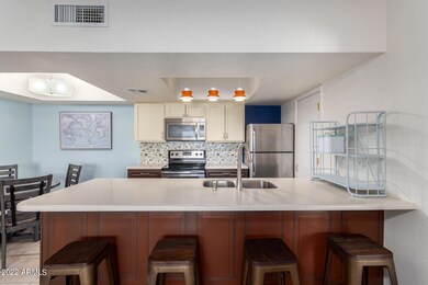 QUARTZ COUNTERTOPS