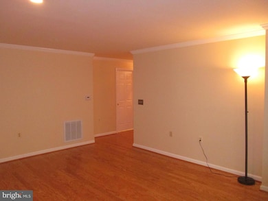 131 Timberbrook Ln unit 103, Gaithersburg, MD 20878 - photo 4