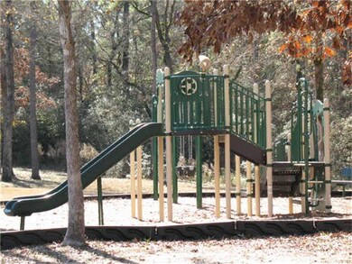 29212 Village Oaks Ct, Magnolia, TX 77355 - photo 5