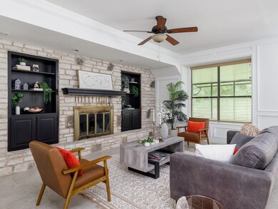 9305 Rolling Oaks Trail, Austin, TX 78750 - photo 4