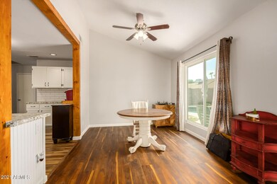 1608 W Barrow Dr unit 2, Chandler, AZ 85224 - photo 4