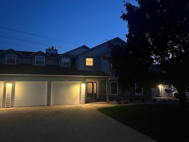 427 Captains Ct unit F, Winneconne, WI 54986 - photo 2