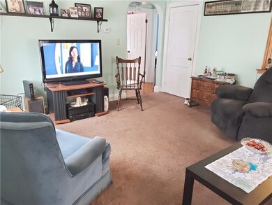 49 Riverview Ave, Pawtucket, RI 02860 - photo 3