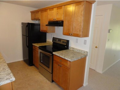 19 Blackstone Dr unit U1930, Nashua, NH 03063 - photo 3