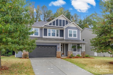 Beautiful architect and spacious driveway