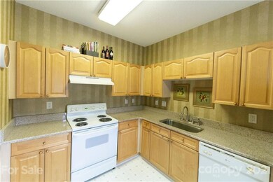 Granite countertops and a like new dishwasher!