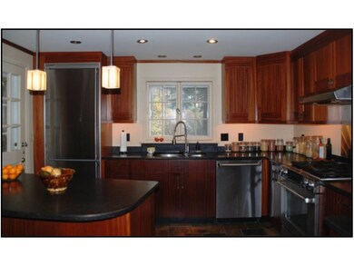 99 Cliff St, Burlington, VT 05401 - photo 6