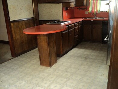 326 Phelps St, Scranton, PA 18509 - photo 4