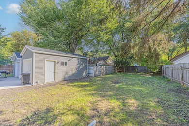 1208 S. University Dr. Fargo-3.jpg