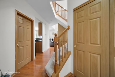 369 Vaughn Cir, Aurora, IL 60502 - photo 5