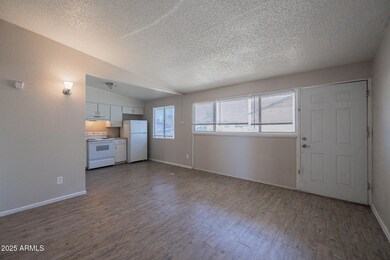 2139 W Devonshire Ave unit 4, Phoenix, AZ 85015 - photo 4