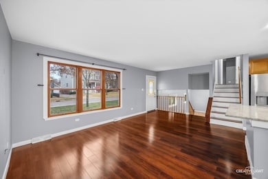 818 Pleasant Ave, Glen Ellyn, IL 60137 - photo 4