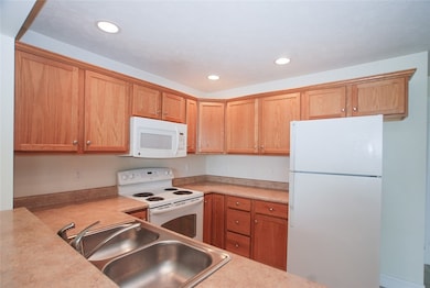 808 W 2nd St unit 1, Erie, PA 16507 - photo 5