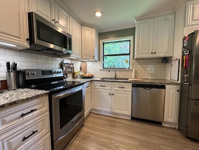 7 Kitchen