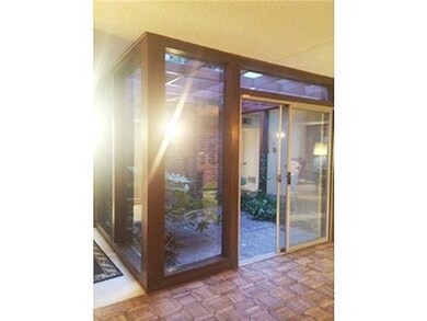 10008 Eastridge Dr, El Paso, TX 79925 - photo 4