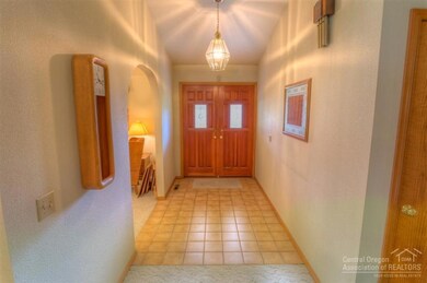 61260 Victory Loop, Bend, OR 97702 - photo 3