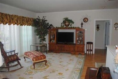 87 Clocktower Dr unit 2303, Waltham, MA 02452 - photo 6