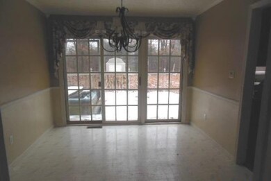 58233 Wayne Ln, South Bend, IN 46619 - photo 3