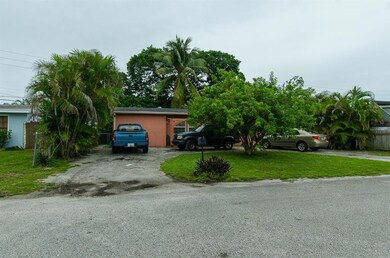 100 E Browning Dr Small 72p-2