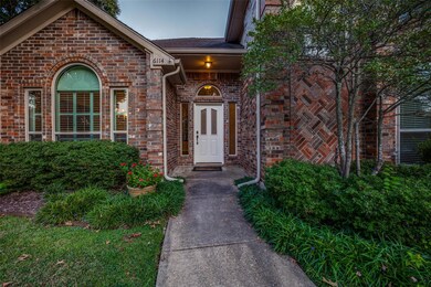 6114 Hawkeye Rd, Rowlett, TX 75089 - photo 2