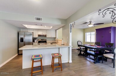 Kitchen & Dining Room