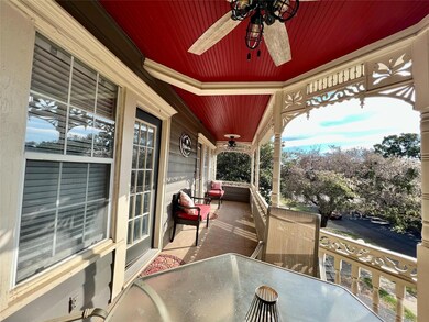 506 W Baylor St, Ennis, TX 75119 - photo 4