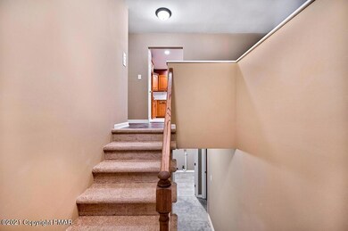 171 Vanwhy Rd, Bushkill, PA 18324 - photo 7