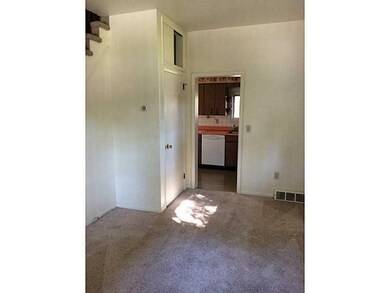 Dining Room. 23 E Burrell