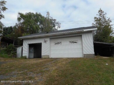 270 Main St, Olyphant, PA 18447 - photo 5