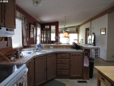 835 SE 1st Ave unit 30, Canby, OR 97013 - photo 7