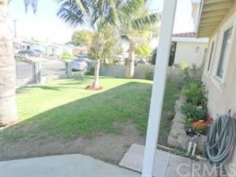 Large front yard with curb appeal.