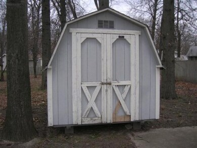 105 Tall Timber Ct, Michigan City, IN 46360 - photo 2