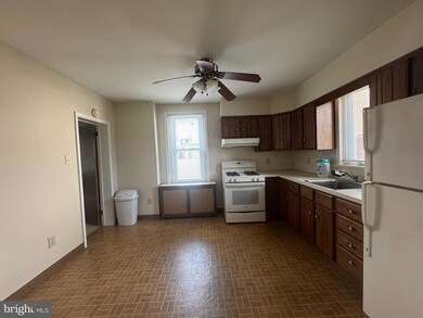 923 E Pleasant Ave unit 1ST FLOOR, Glenside, PA 19038 - photo 6