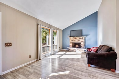 W11091 Lake View Dr, Lodi, WI 53555 - photo 6