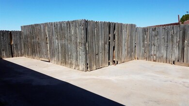 2605 Pecan Dr, Alamogordo, NM 88310 - photo 4