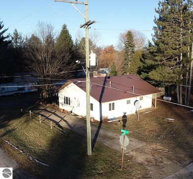 1713 Spruce