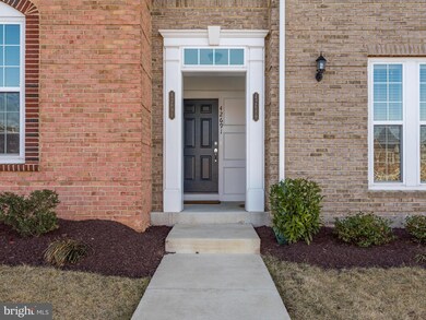 42689 Wardlaw Terrace unit 16L, Ashburn, VA 20147 - photo 2