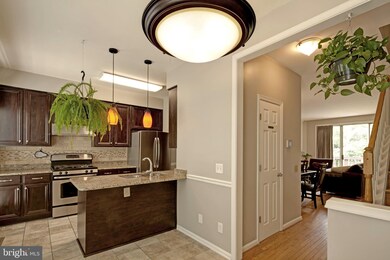 5104 Observation Way, Alexandria, VA 22312 - photo 3