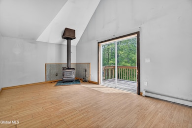 543 Middle Grove Rd, Middle Grove, NY 12850 - photo 6