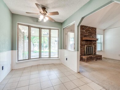 1628 Bedford Oaks Dr, Bedford, TX 76021 - photo 5