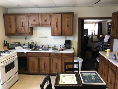 326 Boston Ave unit 2R, Medford, MA 02155 - photo 4