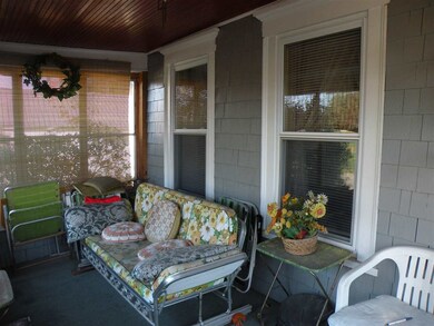 61 Summer St, Lancaster, NH 03584 - photo 2